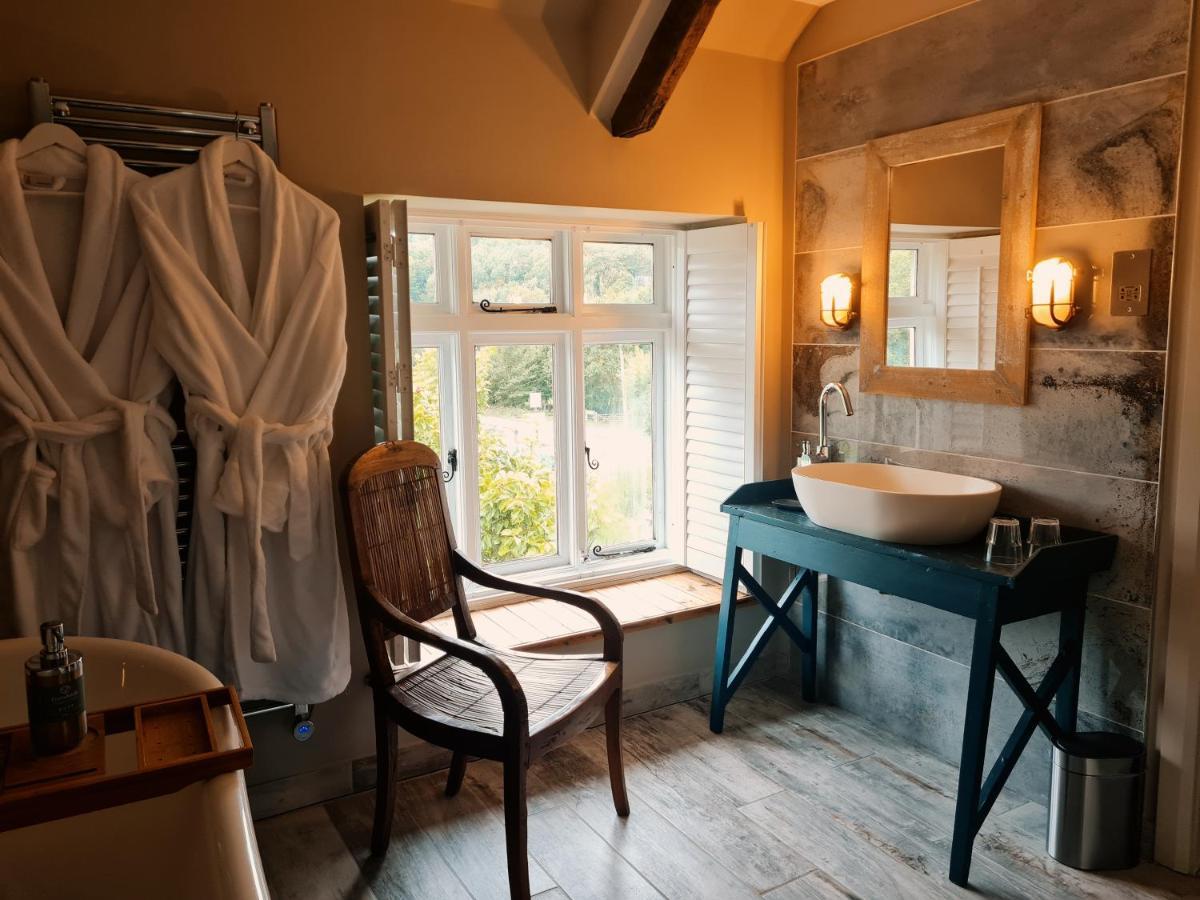Furzeleigh Mill Inn بكفاستلاي المظهر الخارجي الصورة